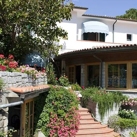 Hotel Gallo Nero 3*