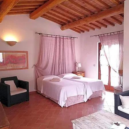 Hotell Gallo Nero SantʼAndrea