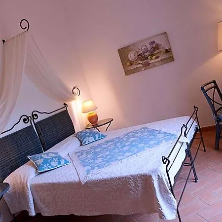 Gallo Nero Hotel