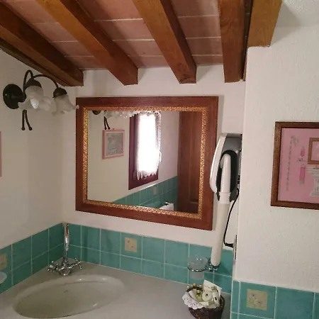 Gallo Nero Hotel 3*