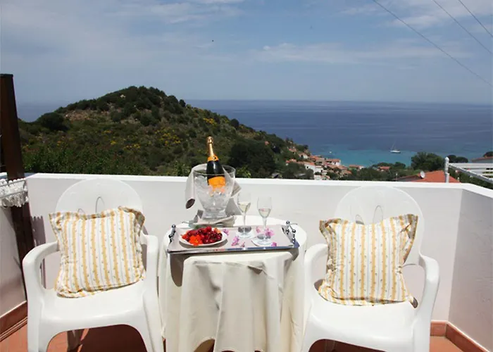 Gallo Nero فندق 3*