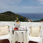 Gallo Nero Hotel 3*