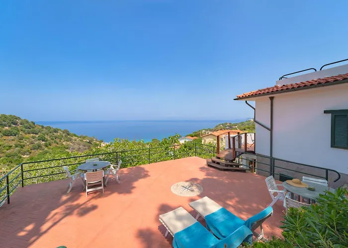 Отель Gallo Nero Сант-Андреа